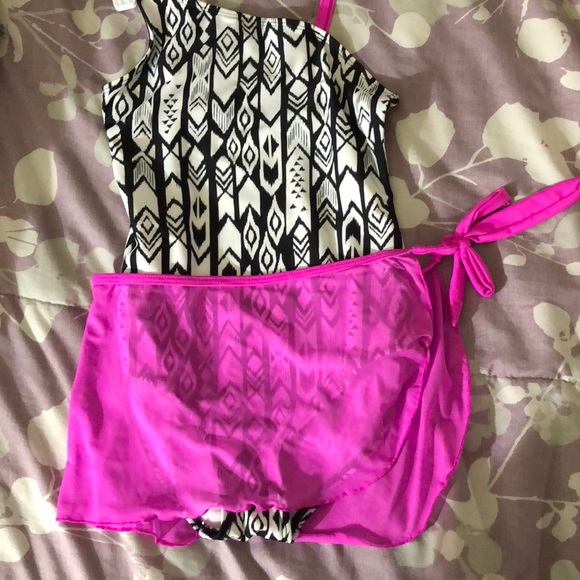 Girls one piece swimsuit with cover up - Picture 4 of 4